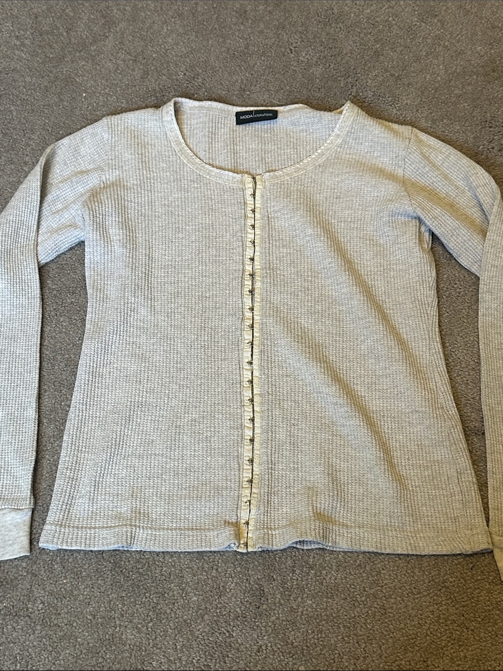 Moda International Gray Thermal Long-Sleeve Hook Front Top M
